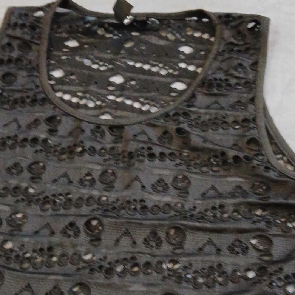 Stylish Embellished Sleeveless Top in Gray